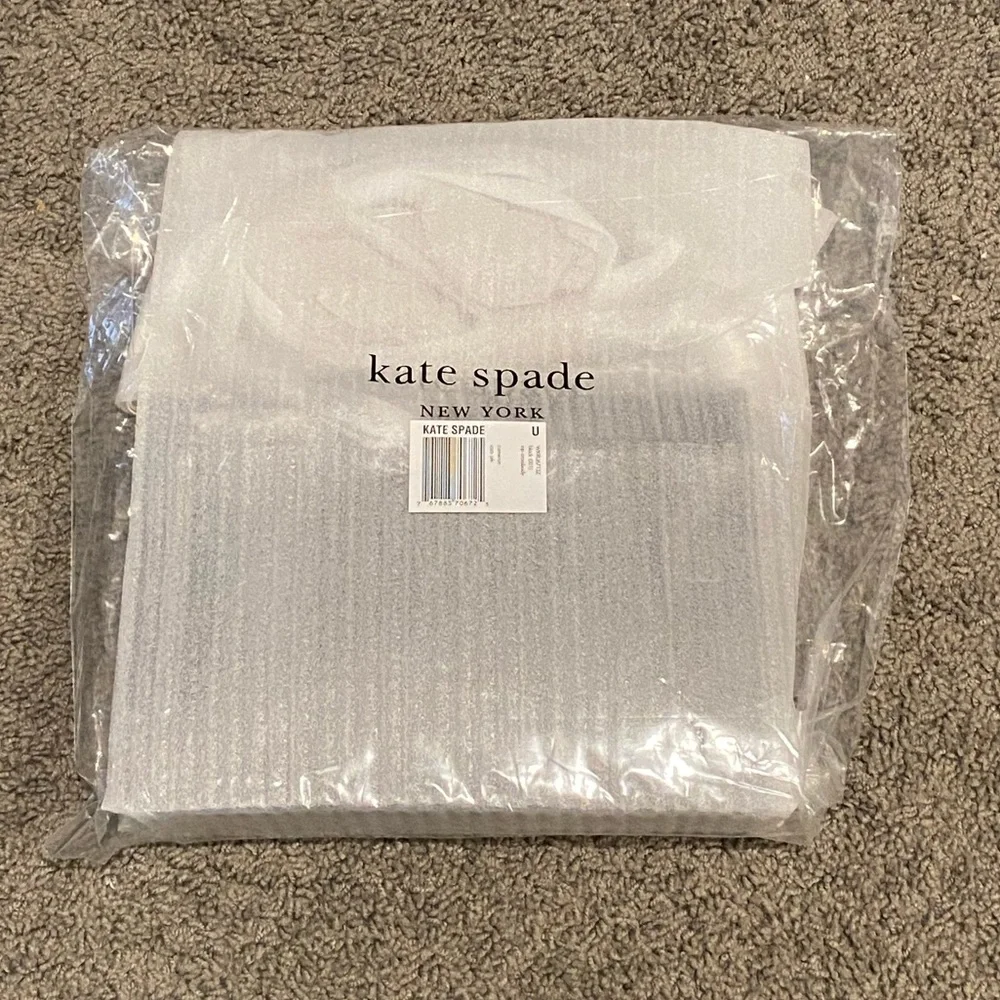 Kate Spade  cameron zip crossbody NWT
